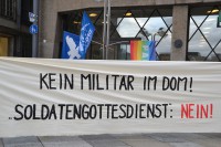 /album/protest-gegen-den-militargottesdienst-im-kolner-dom-am-17-januar-2019/a20190117-milgd-koeln-foto-intveen-14-jpg1/